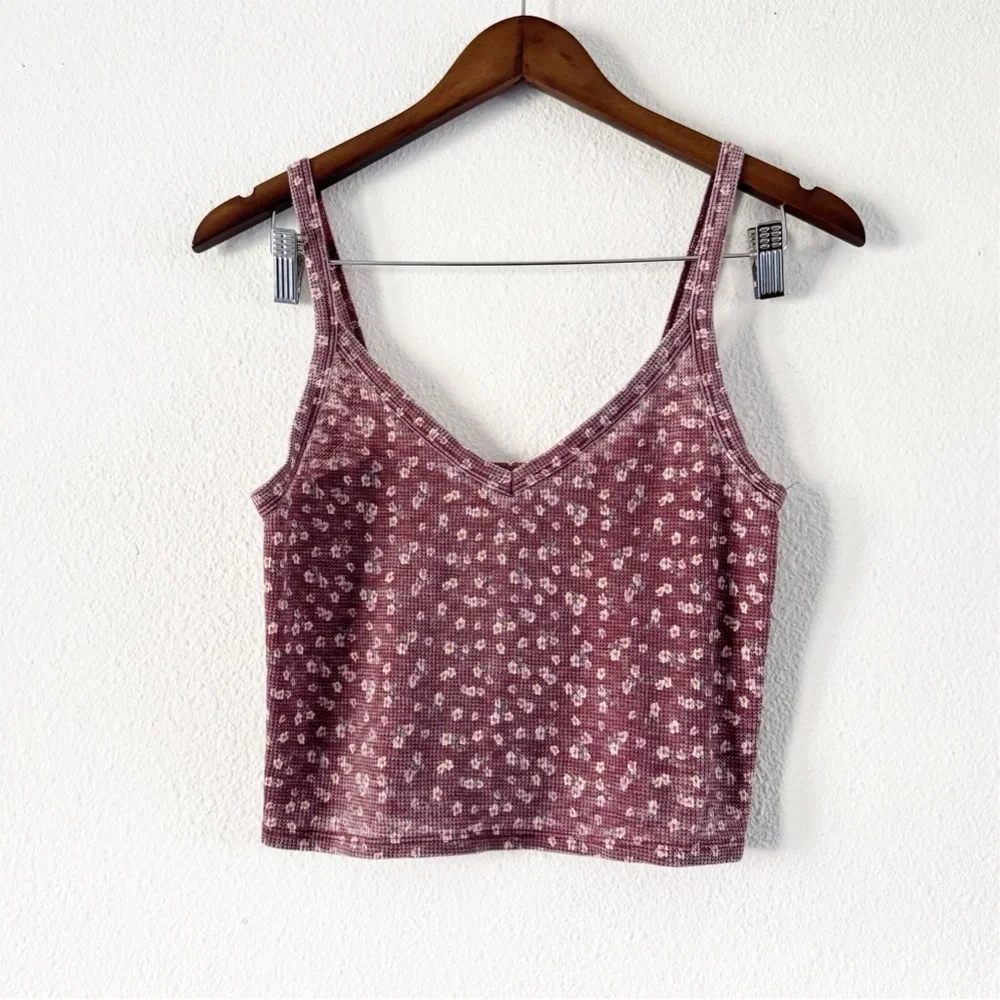 American Eagle Cropped Ditsy Floral Burgundy Waffle Knit Cami Medium Ethereal - Picture 3 of 15
